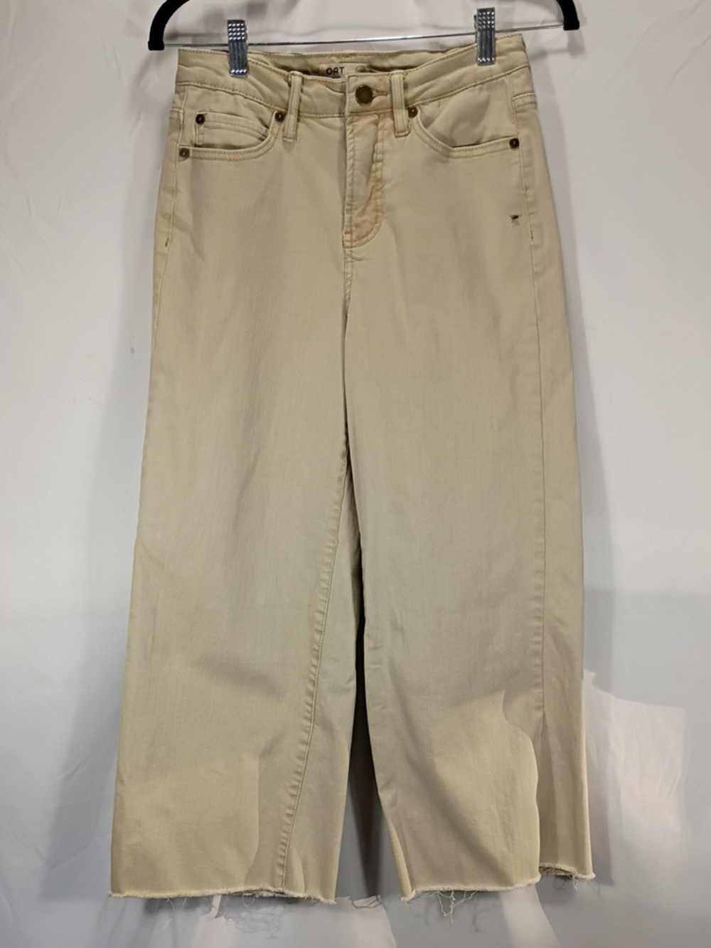 EUC Oat New York High-Rise Wide Leg Cropped Women's Jeans in Cream Size 2/26